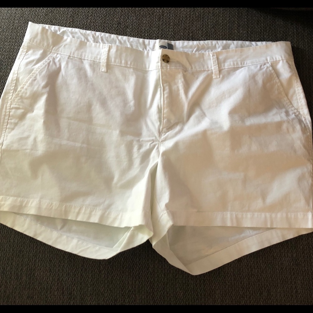 White Old Navy Shorts NWOT